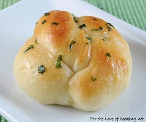 Garlic Basil Knots